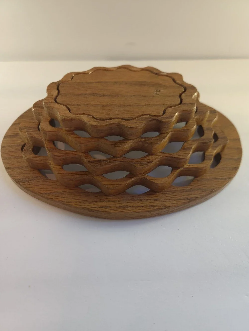 no brand this oval